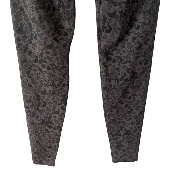 Cabi Small Safari Cheetah Leggings Black Gray Printed Stretch Mid Rise - Picture 9 of 9